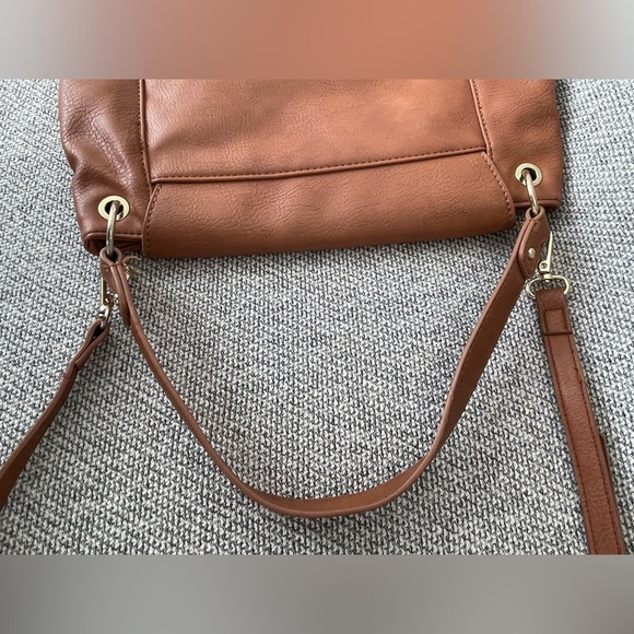 Dolce Vita Brown Crossbody Bag with Woven Design - Picture 6 of 16